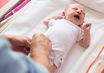 Bebeklik döneminde kakada kan ve mukusa dikkat