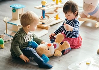 Çocuklarda oyuncak seçimi fiziksel ve zihinsel gelişimleri açısından önemli