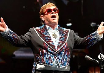 Elton John'dan 6 farklı on yıllık dönemde zirve rekoru