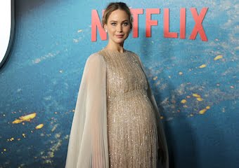 Hamile Jennifer Lawrence galada