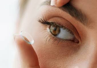 Kontakt lens ve gözlük kullanıcıları için pandemi ipuçları