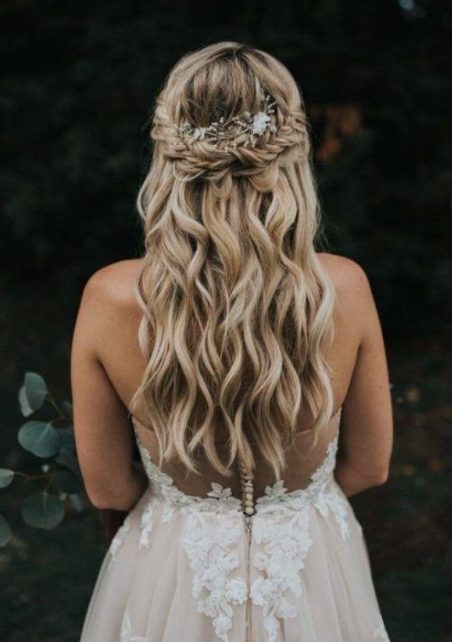Indispensable hairstyles for rural weddings!